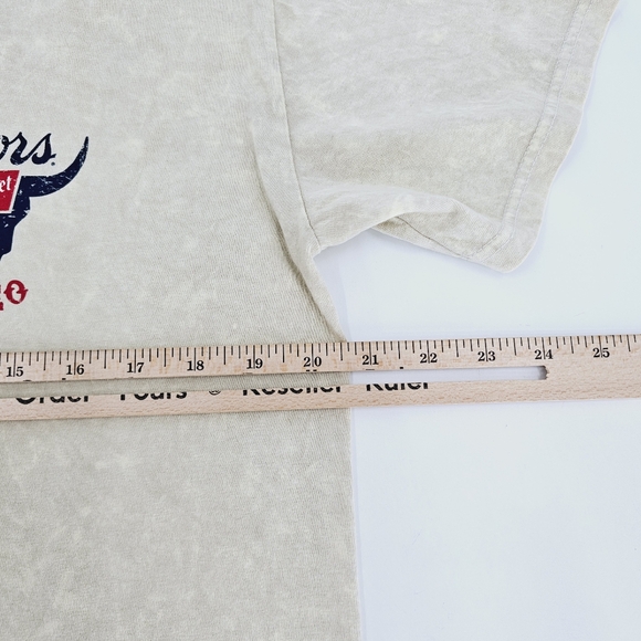 Coors Banquet Rodeo Bull Beer Graphic Tee Unisex - Picture 8 of 9